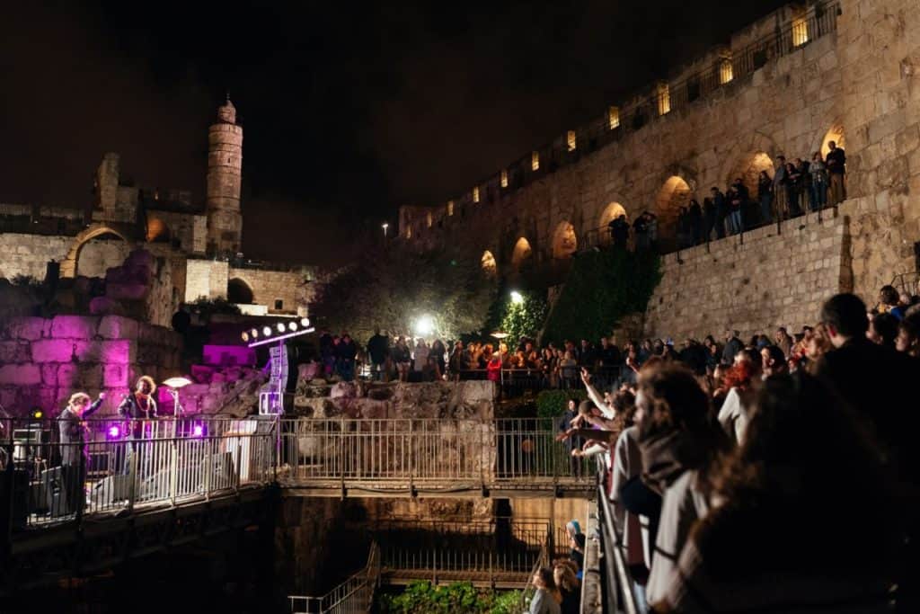 פטישים בלילה במגדל דוד (צילום דור קדמי)